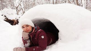 GIRL IN THE FOREST  Solo overnight in Snow shelter  IGLOO Winter bushcraft camping [upl. by Subak941]