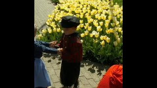 Sights sounds tastes of Pella Tulip Time [upl. by Eillib760]