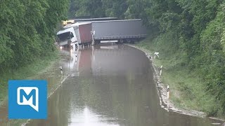 Hochwasser in Niederbayern  Video aus dem Katastrophengebiet Simbach am Inn [upl. by Brest696]