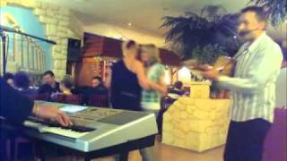 GEORGIOS  SIRTAKI  GRIECHISCHE LIVE MUSIK  BOUZOUKI  Griechischer Wein [upl. by Gault]