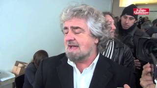 Assemblea Mps Grillo quotLa banca ha un buco da 14 miliardiquot [upl. by Obrien]