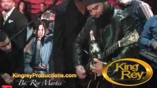 Raulin Rodriguez Ft Boris Guitarrista de Romeo Santos  Amazing Performance Raulin Rodríguez Song [upl. by Cirtap377]