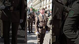 Desfile militar en Corpus Sevilla [upl. by Nitsirt581]