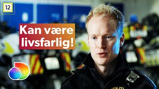 Dørene på hengeren flagrer ut i veien  Politiet Tango 38  discovery Norge [upl. by Ecnarf]