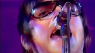 Oasis Acquiesce Live TOTP 2002 [upl. by Auhsot727]