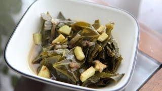 Vegan Collard Greens Recipe  Southern Collard Greens Recipe  Meatless Monday [upl. by Gnuhp]