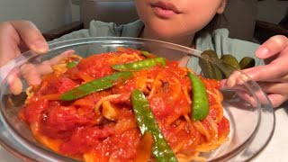 Spicy garlic tomato pasta アラビアータとピクルスとパン AsmrMukbangEating show咀嚼音 [upl. by Cilurzo]