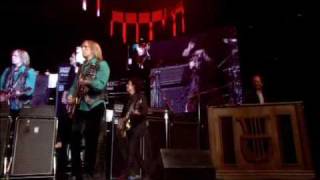 American Girl  Tom Petty amp The Heartbreakers [upl. by Ahsena349]