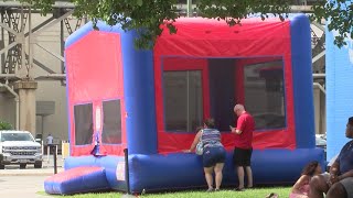 Shreveport Aquarium Independence Day Holiday [upl. by Derman]