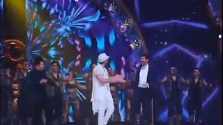 Karthik Aryan Hrithik Roshan dance together  Dheeme Dheeme  Hrithik Roshan and kartik [upl. by Kattie]