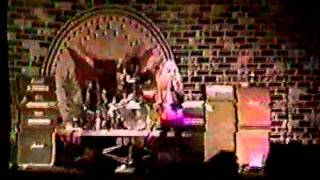 THE RAMONES LIVE IN MEXICO CITY 26091992mpg [upl. by Ilyak]