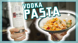 LEKKERSTE VODKA PASTA RECEPT  EtenmetNick  How to [upl. by Ranee603]