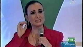 BEATRIZ ADRIANA canta HASTA CUANDO En Vivo [upl. by Sacram]