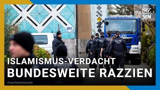 Großrazzia gegen Islamisches Zentrum Hamburg in sieben Bundesländern [upl. by Cassey534]