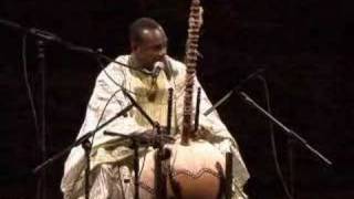 Toumani Diabaté  Cantelowes live at El Real Alcazar [upl. by Harrison]