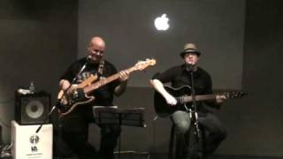 Tupelo Honey Cover Kevin Faraci and Craig Harris live  Apple Store Ginza [upl. by Schatz165]