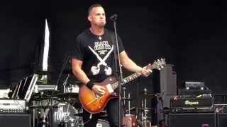 Tremonti  Cauterize live at Welcome To Rockville 2015 [upl. by Paxon]