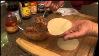 How to Perfectly Cook Potstickers  Easy Asian Appetizers  Circulon Presents Martin Yan [upl. by Kubetz]