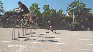 Nouvelle discipline  On a testé le 50 mètres haies en BMX [upl. by Jecon94]