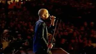 REM Losing my Religion Live Trafalgar Square HQ [upl. by Llednav]