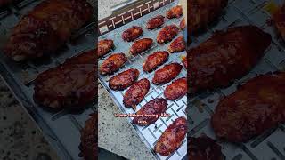 Sticky Chicken Wings van de BBQ 😍 [upl. by Ryun]