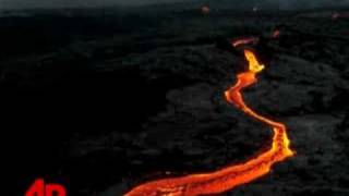 Hawaiian Volcano Still Spews Hot Lava [upl. by Mainis]