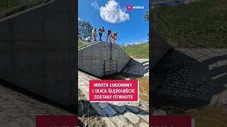 Wrota Ługowiny i ul Ślęzoujscie otwarte Wzorowo spisały się podczas wielkiej wody wroclaw [upl. by Camella]