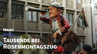 Rosenmontagszug in Mainz nimmt Politiker aufs Korn  AFP [upl. by Johnson471]