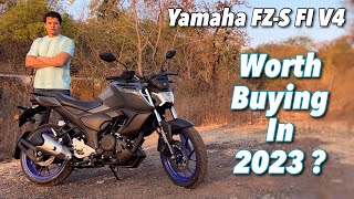 2023 Yamaha FZS V4 DLX Review  Worth Buying in 2023 [upl. by Torbert]