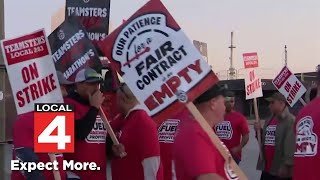 Workers at Marathon refinery in Southwest Detroit on strike [upl. by Hilton]