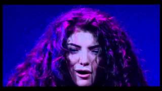 LORDE quotHeavenly Fatherquot Live Bon Iver FANTASTIC VERSION  KILLER AUDIO  Milwaukee  09262014 [upl. by Ayna]