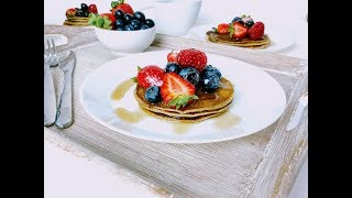 Pancake alla Banana  Come fare i Pancakes senza Uova  Vegan Dessert Recipe [upl. by Enywad]