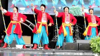 Swords and Spears  Cossack Dance  Vesnianka  Toronto Ukrainian Festival [upl. by Farleigh974]