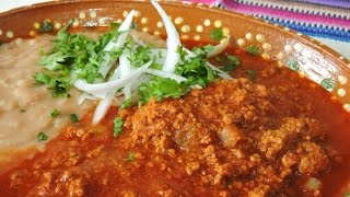 Chorizo guisado en salsa rojaRecetasdeLuzMa [upl. by Getraer]