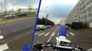 BARODE 85 YZ en ville  POLICE [upl. by Oibirot]