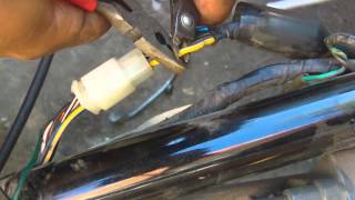 Convertir Moto 2t de 6 volt a 12 volt suzuki Ax 100 HD Subtitles [upl. by Alisun]