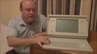 Apple Macintosh Portable 1989 Full Tour [upl. by Heigl]