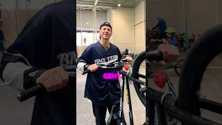 BMX Schülerin möchte den UPSIDE DOWN WHEELIE lernen 📖 bike freestyle wheelie [upl. by Suoirtemed]