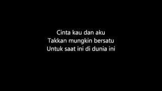 KISAH HATI lyrics  Alyah [upl. by Blainey629]