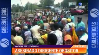 Asesinan de un disparo a opositor venezolano en acto de campaña [upl. by Kciredorb795]