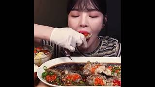 Raw Marinated Crab Eating mukbang video eatwithboki food viralvideo eatingvideos spicyfood [upl. by Yesnel39]