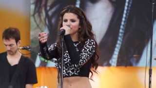 Selena Gomez  Love You Like A Love Song LIVE GMASelena 2013 [upl. by Elwaine]