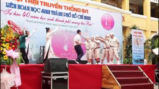 TRUONG THCS VO TRUONG TOAN Q1 phut truyen thong ngay 612014 [upl. by Slaohcin]