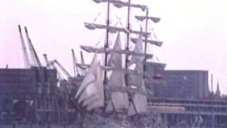 SEDOV DAR MLODZIEZYTall Sail Ships Race Antwerp 1993 [upl. by Wiebmer]