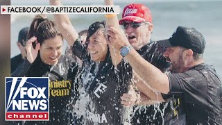 12000 people take the biblical plunge in the largest baptism in US history [upl. by Enaols]