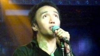 Arnel Pineda  The search is over  Rockvilles Acoustic night 122011 [upl. by Erin]