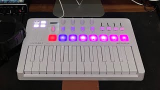 UNBOXING Arturia Minilab 3 Alpine White [upl. by Lachish]