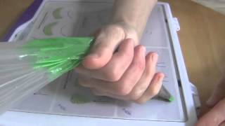 Cake Decorating Piping Techniques How to Make Leaves [upl. by Eelik]