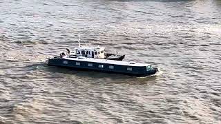 Dramatic rescue of boat on River Thames London by Marine Police amp Port of London Authority [upl. by Aynotal]