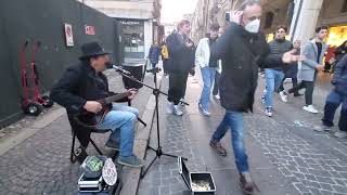 Italian busker is busking HallelujahSong in Mantua Italy [upl. by Uella819]